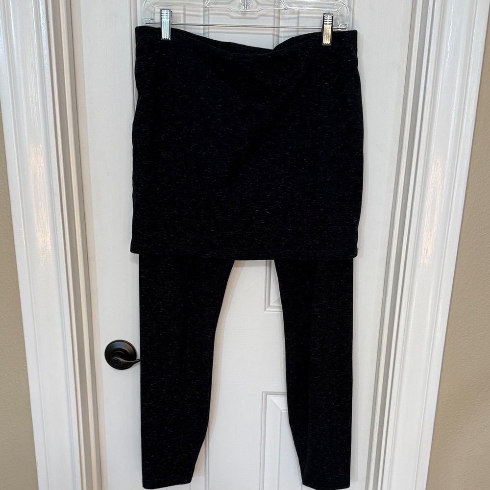 CAbi Black Heathered Skirted Leggings